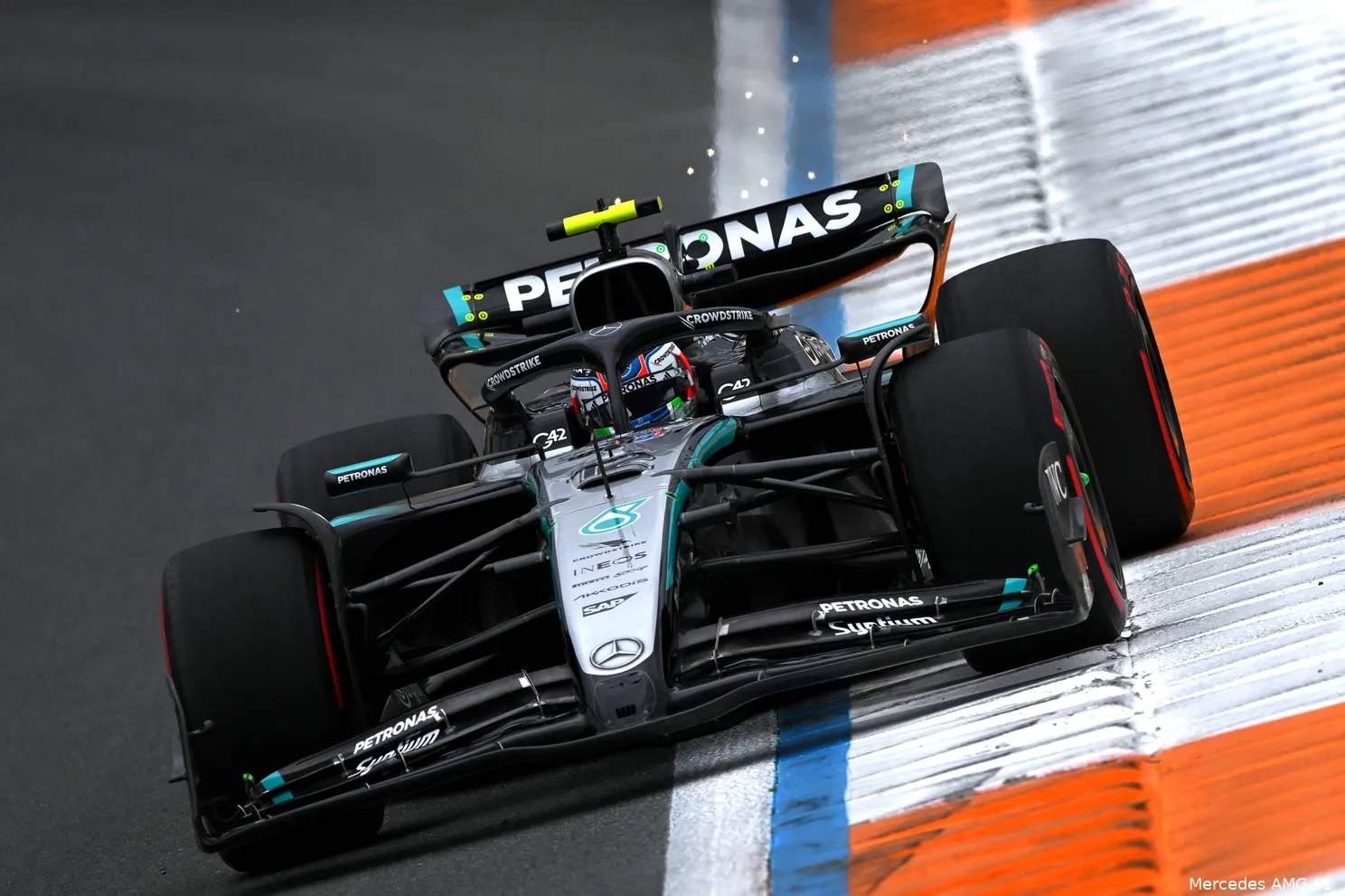 andrea-kimi-antonelli-mercedes-gp-nederland-2025-vrijdag-4