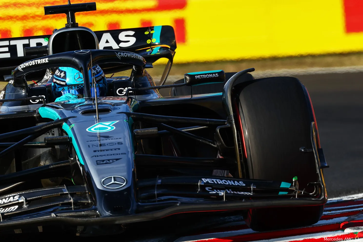 george-russell-mercedes-gp-hongarije-2025-vrijdag-7