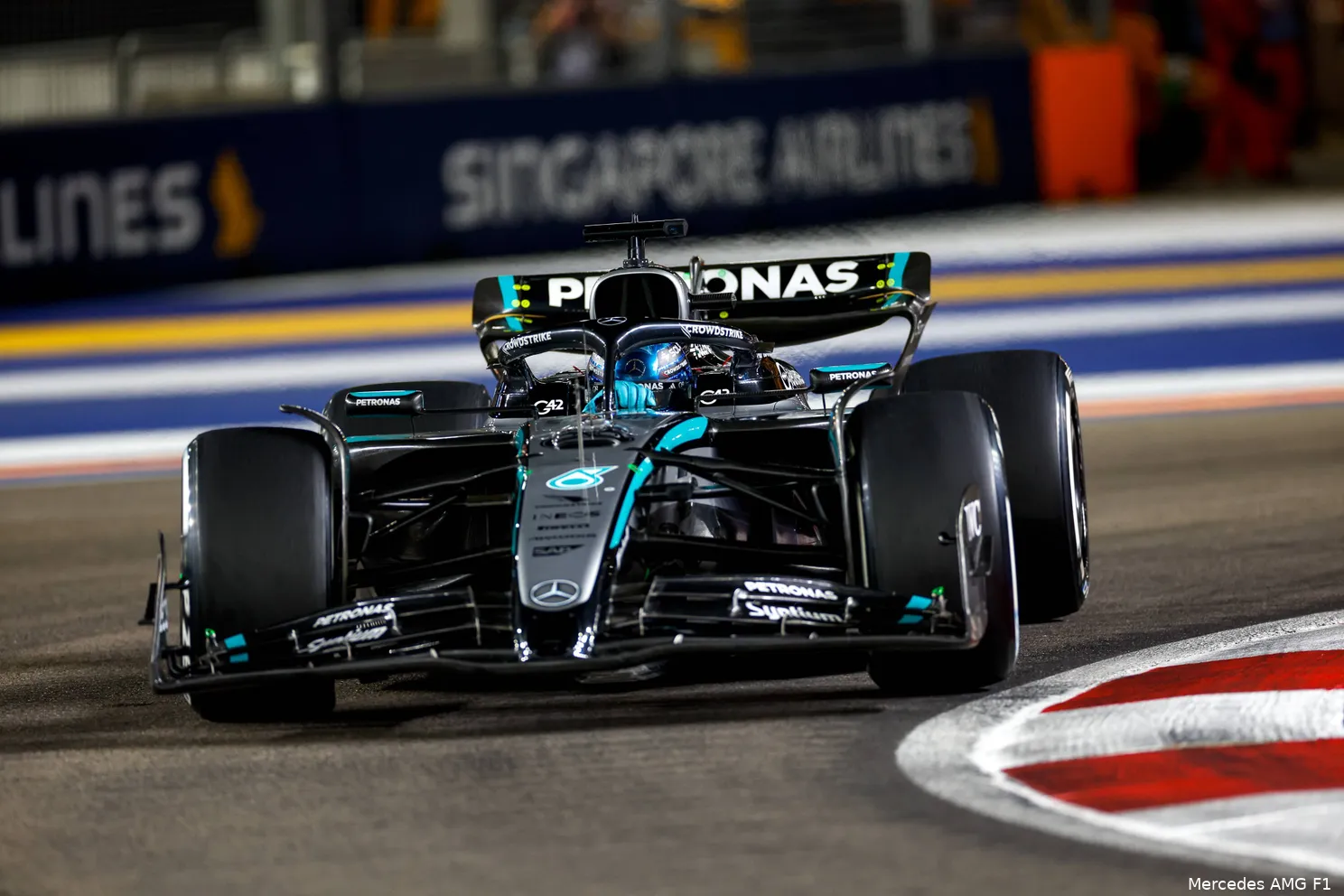 george-russell-mercedes-gp-singapore-2025-zondag-2