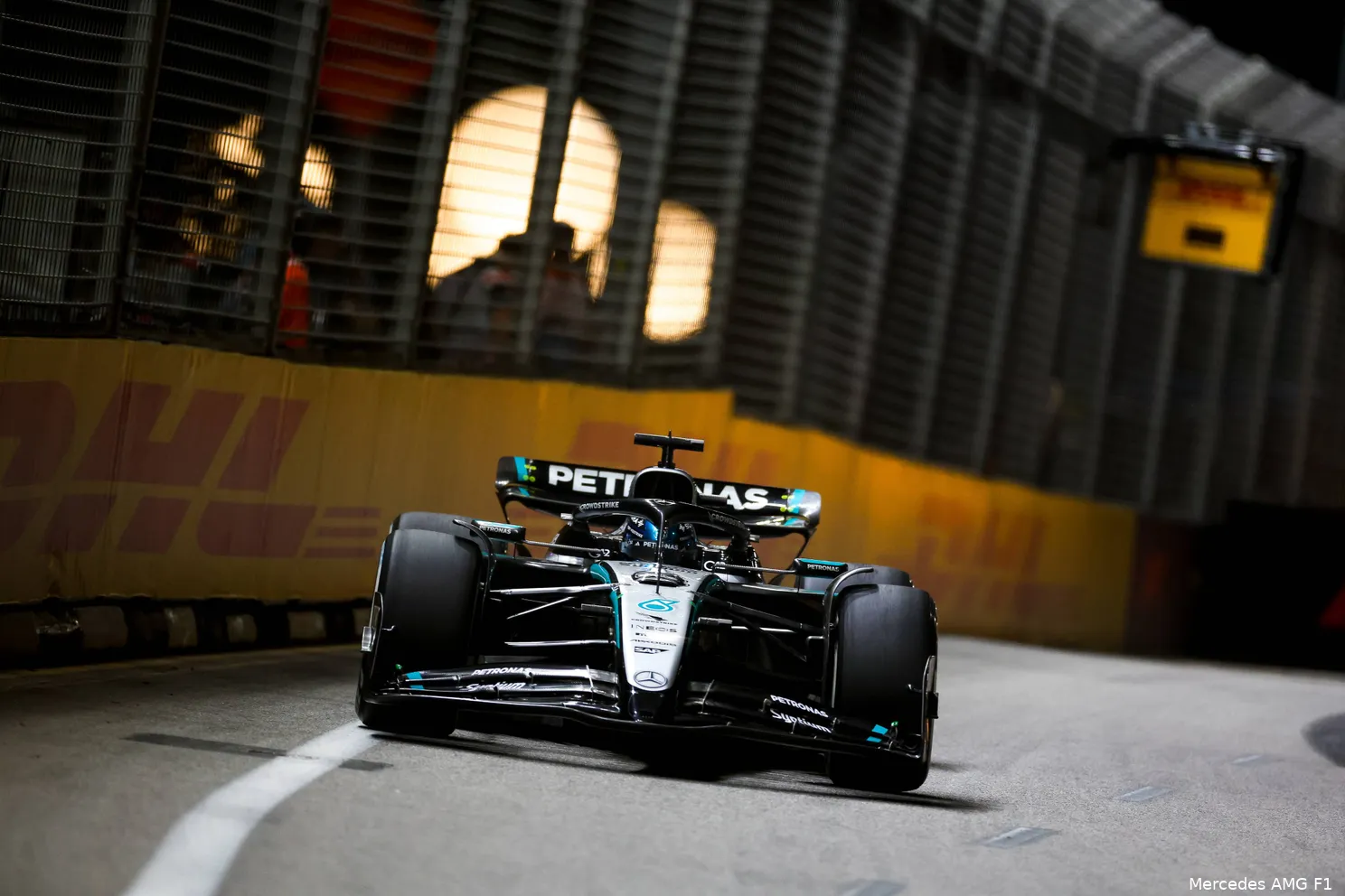 george-russell-mercedes-gp-singapore-2025-zondag-4