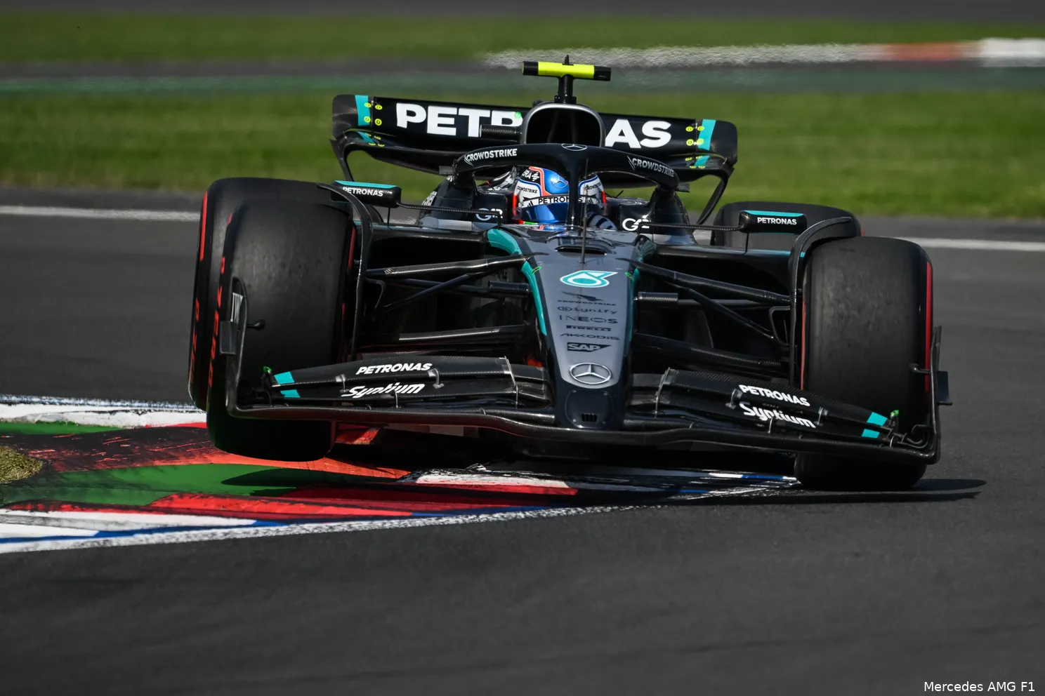kimi-antonelli-zaterdag-kwalificatie-2025-mercedes-mexico
