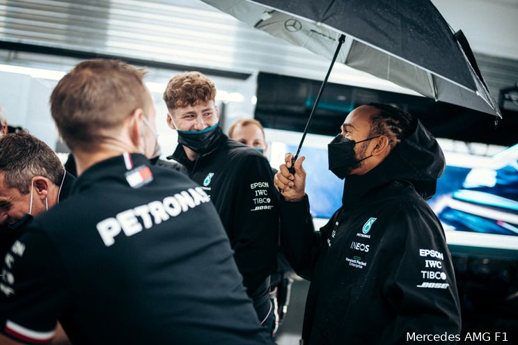 Coulthard: 'Hamilton komt goed weg met een opmerkelijke hoeveelheid kleine incidentjes'