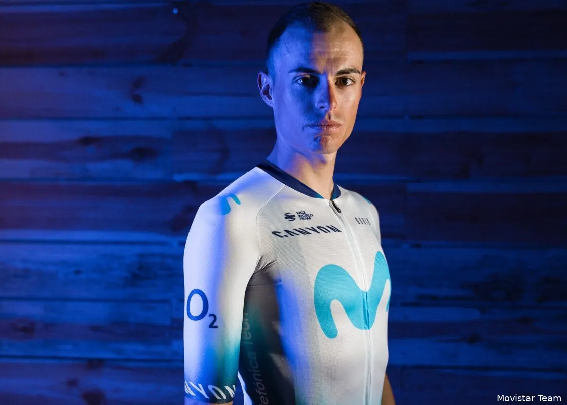 Movistar kiest na Vuelta ook in Tour de France voor wit tenue: 'IJsblokken bedreigd door klimaatcrisis'