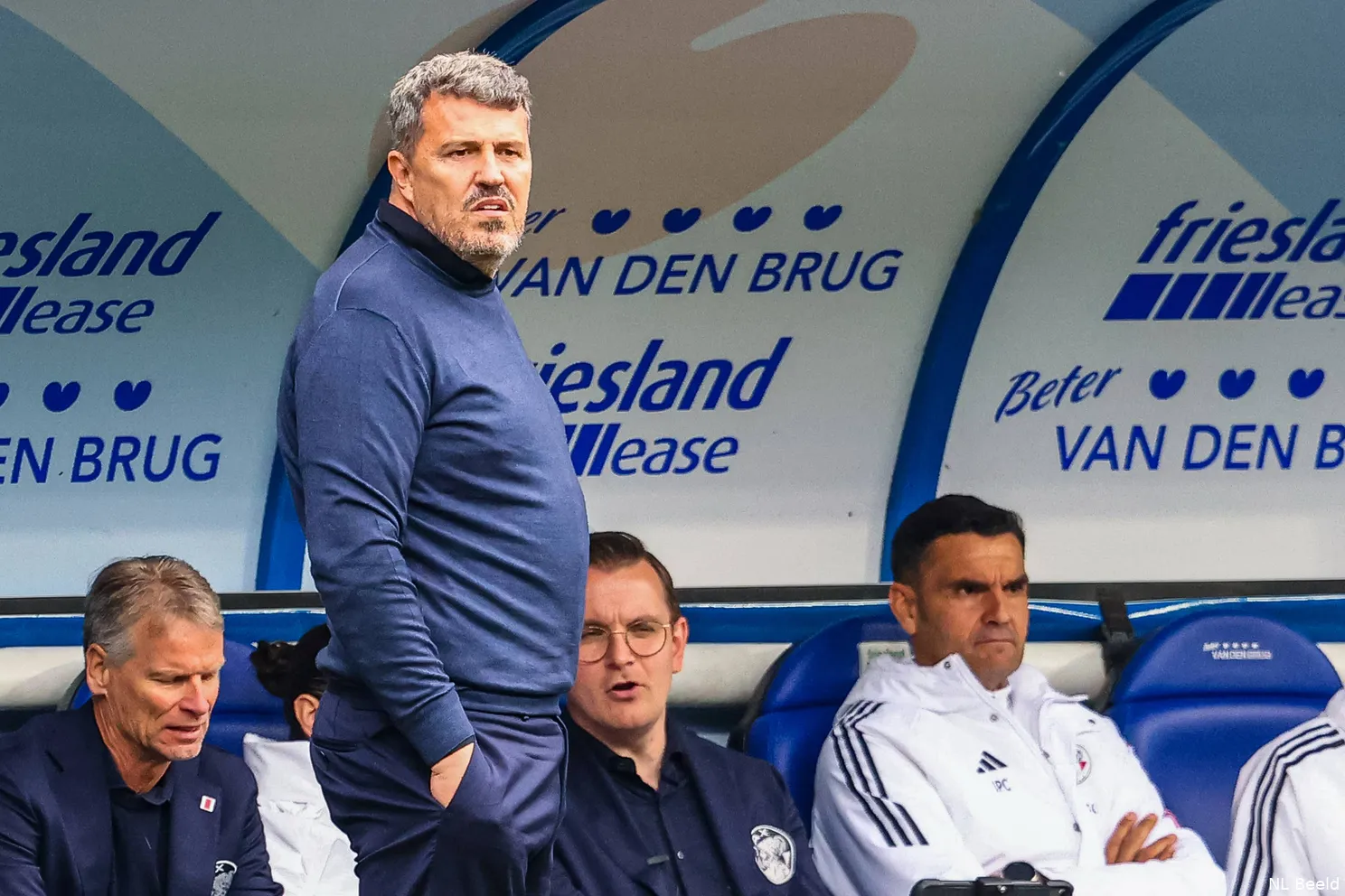 Ajax Showtime Oscar Garcia