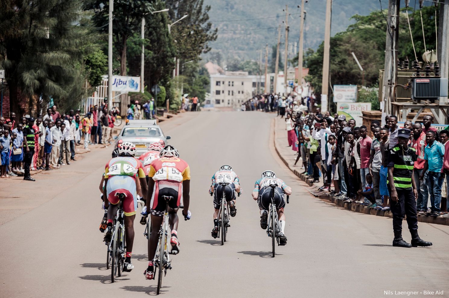 Na genocide en jarenlang wantrouwen brengt wielrennen eenheid in WK-land Rwanda