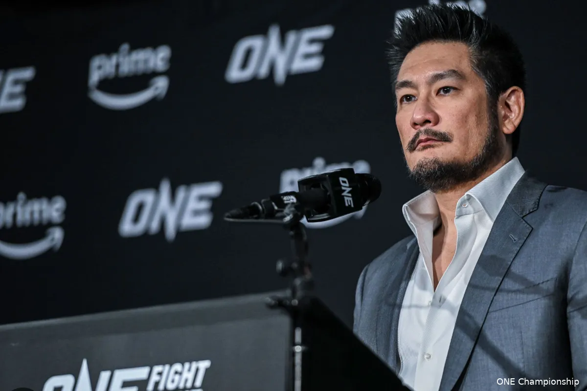 🎥 ONE Baas Sityodtong doelwit na schokkende uitspraken event in Japan