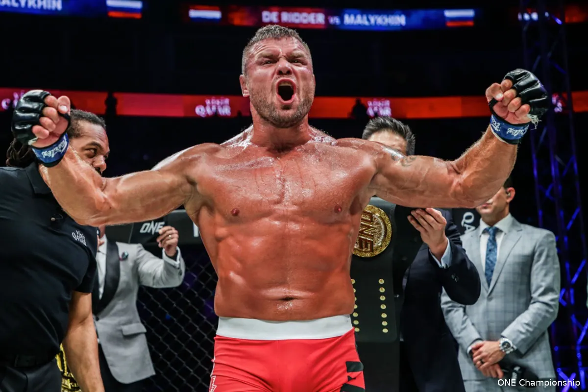 Topvechter deelt zijn geheim: 'Zo wordt je onverslaanbaar'