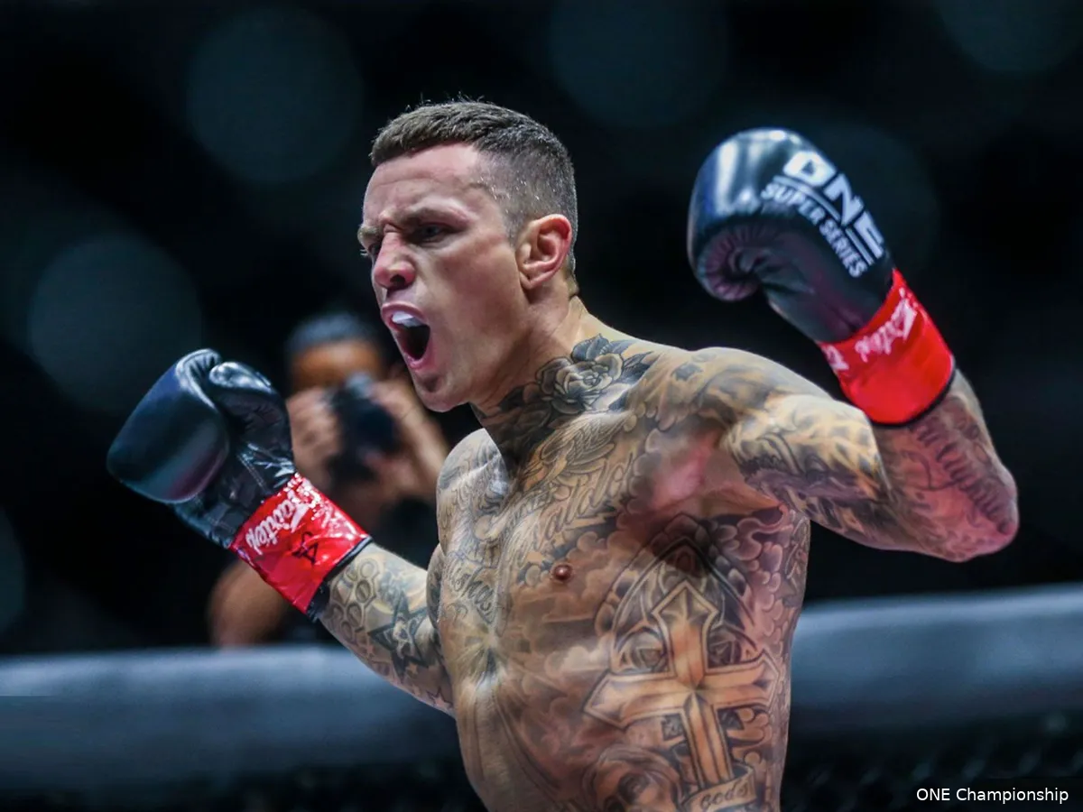 Nieky Holzken kondigt komend gevecht aan: 'Hater reageert'