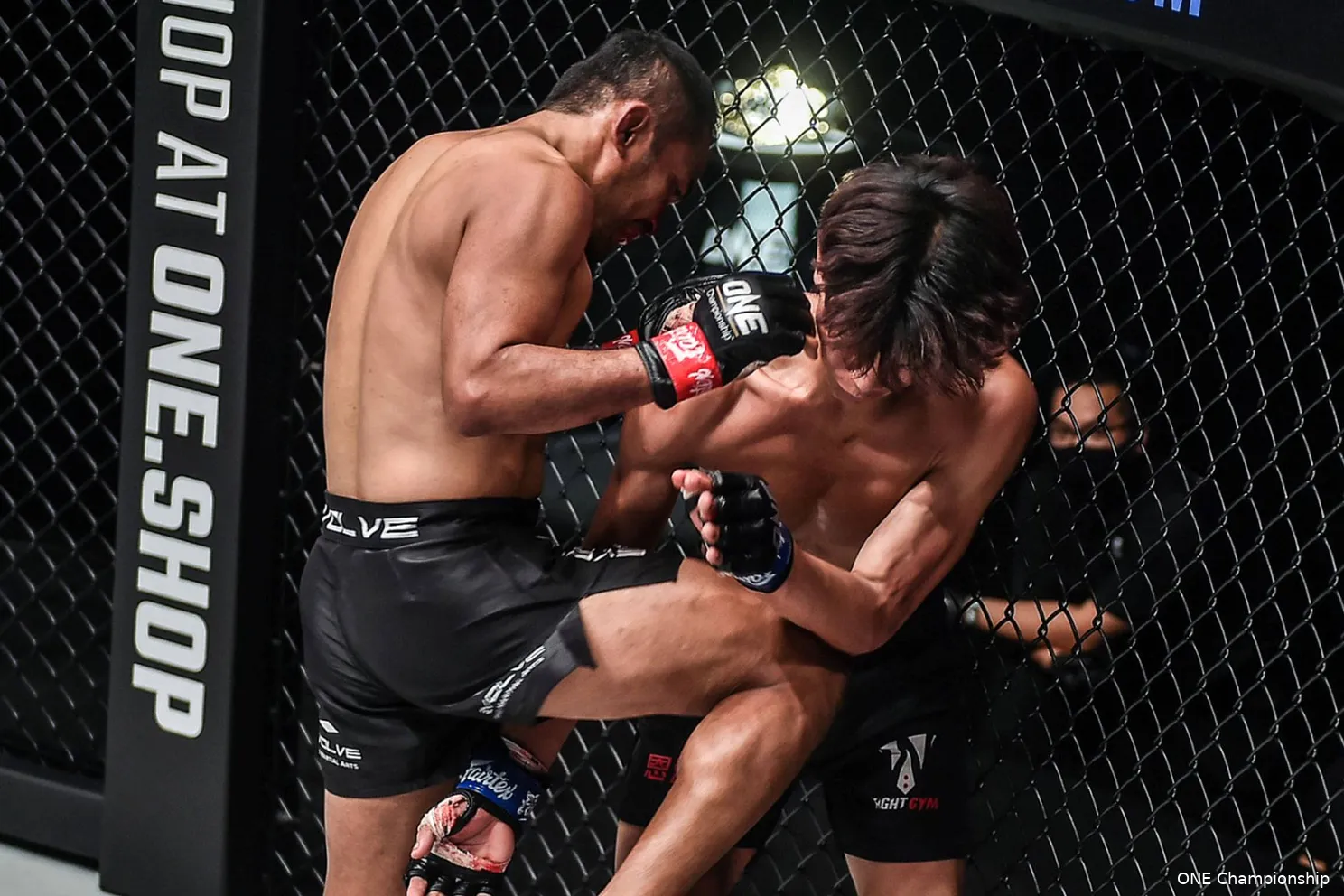 Hoe transparant en zuiver is de vechtsportwereld?