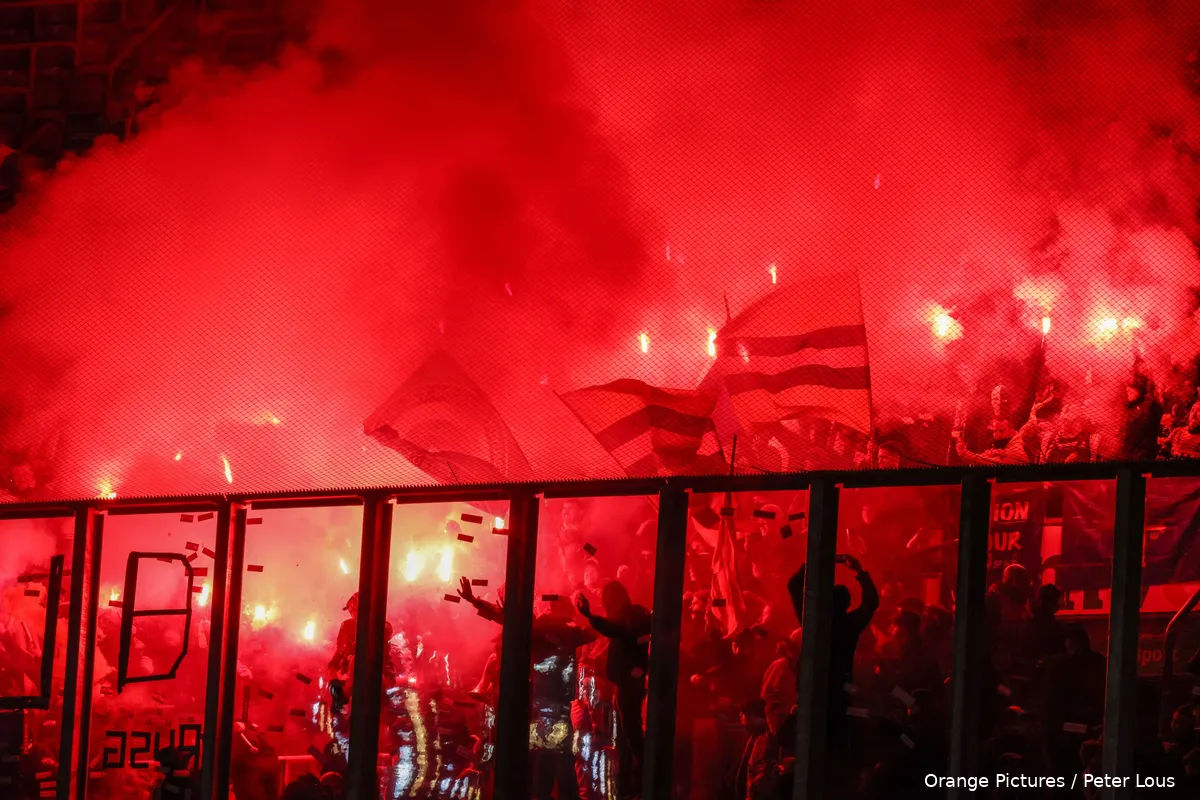 vuurwerk supporters union saint gilloise uitvak