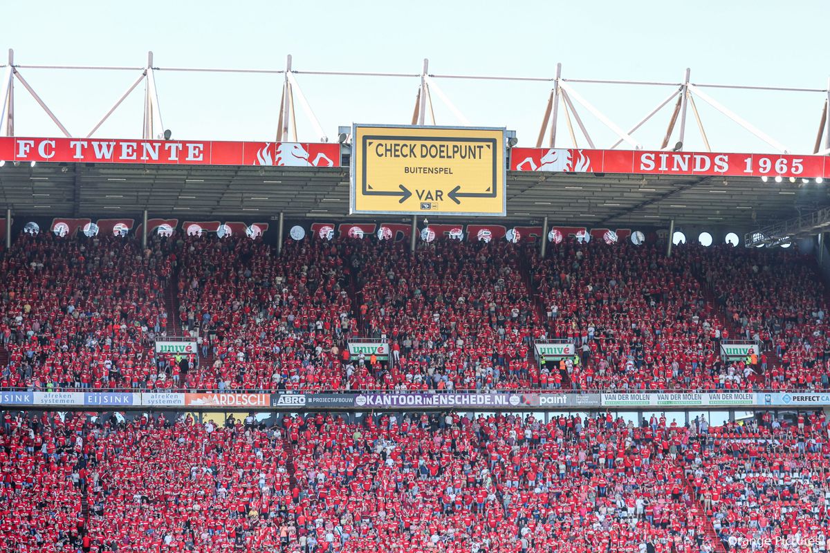 KNVB voert wijzigingen door: Extra transparantie voor supporters en nieuwe VAR-test