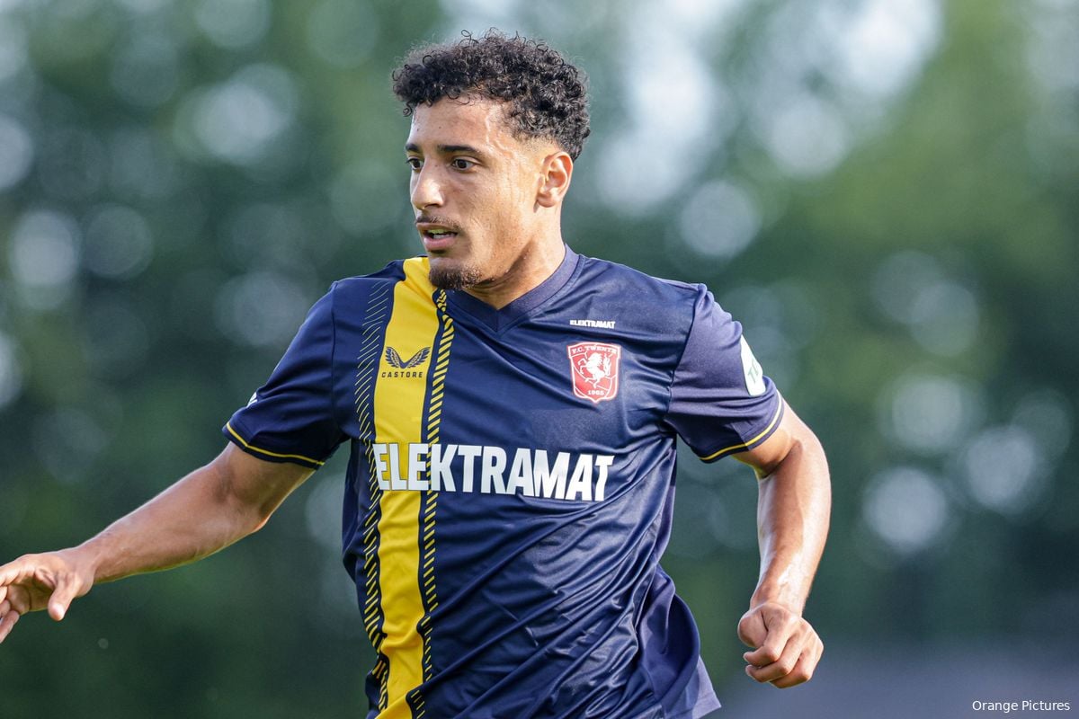 LIVE: Daan Rots zet FC Twente op gelijke hoogte (1-1)