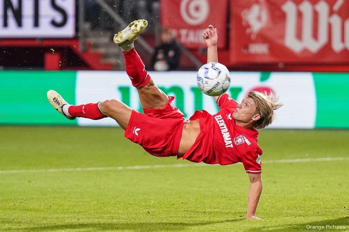 Dolblije Steijn kan schoonheid van zijn wereldgoal bijna niet bevatten