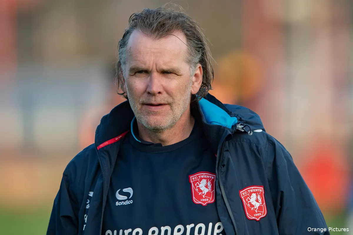 theo-ten-caat-trainer-jong-fc-twente-2018-2019
