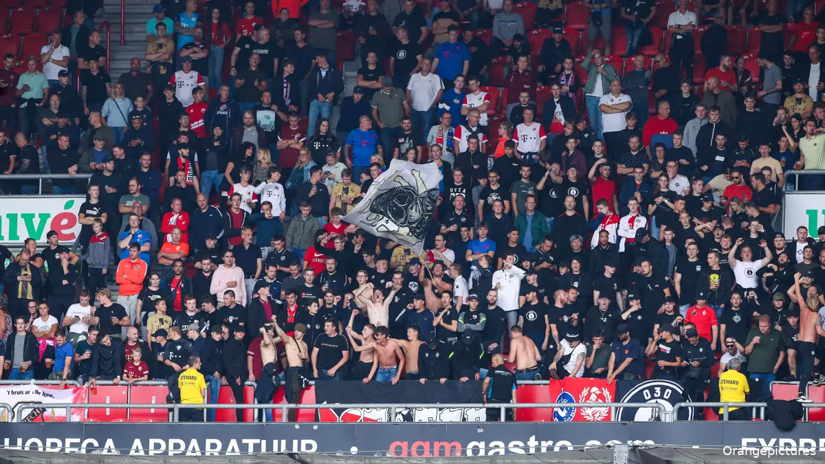 FC Utrecht fans barred from two matches against FC Twente