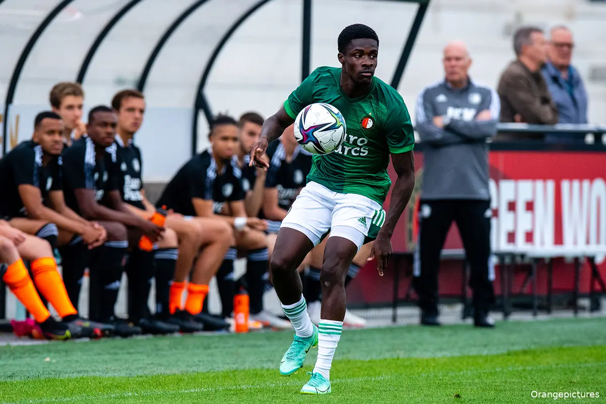 Arnesen sluit speelminuten Conteh bij Feyenoord uit