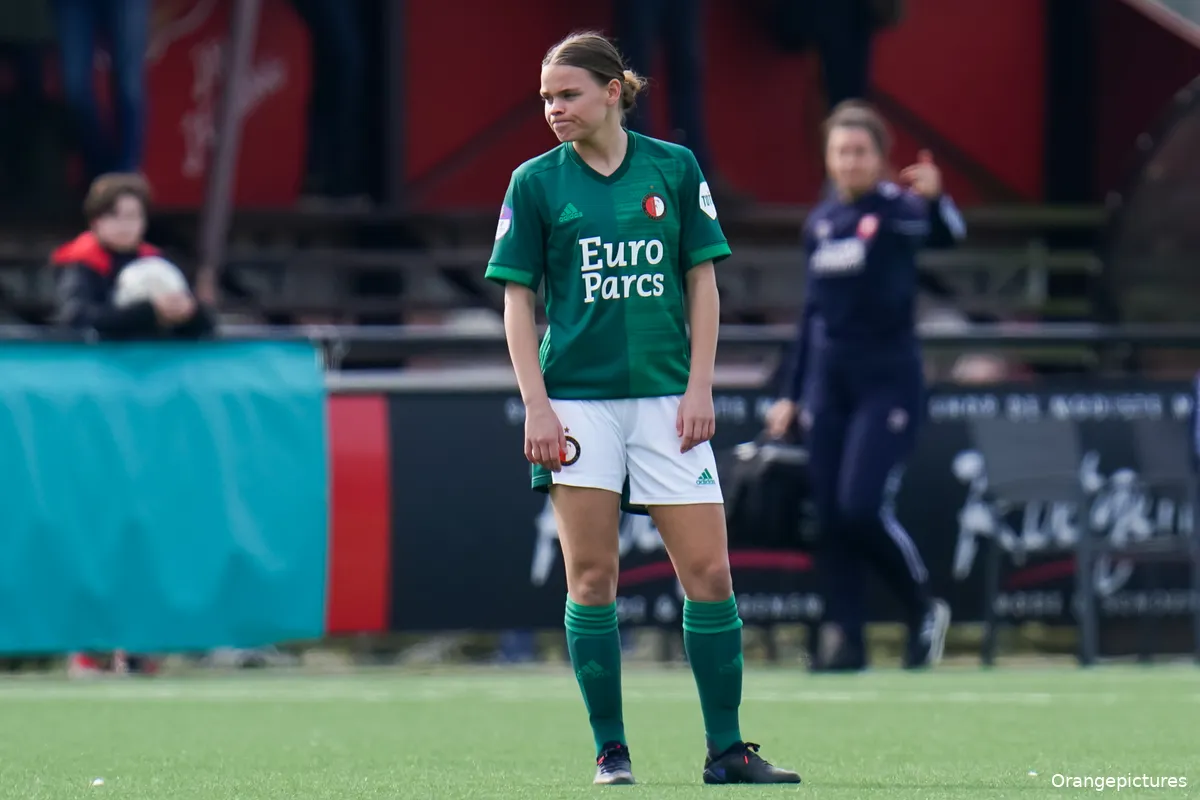 Feyenoord V1 in Enschede hard onderuit tegen FC Twente