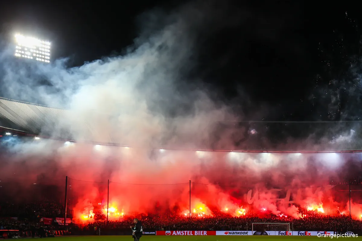 41169343_ORANGE_PICTURES