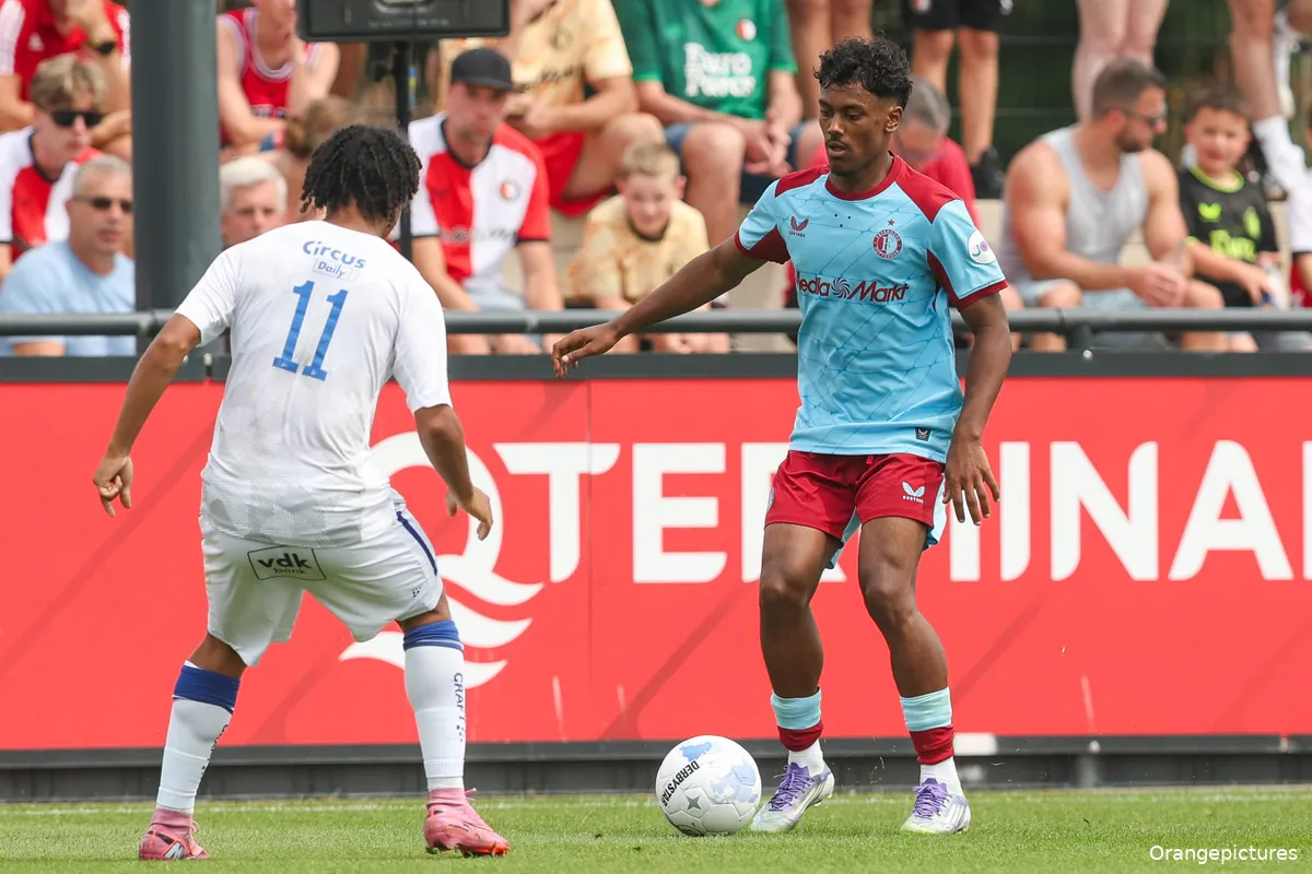 78492518_ORANGE_PICTURES