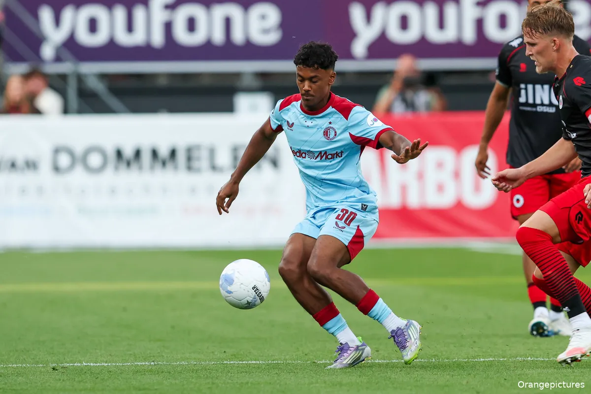 79087364_ORANGE_PICTURES