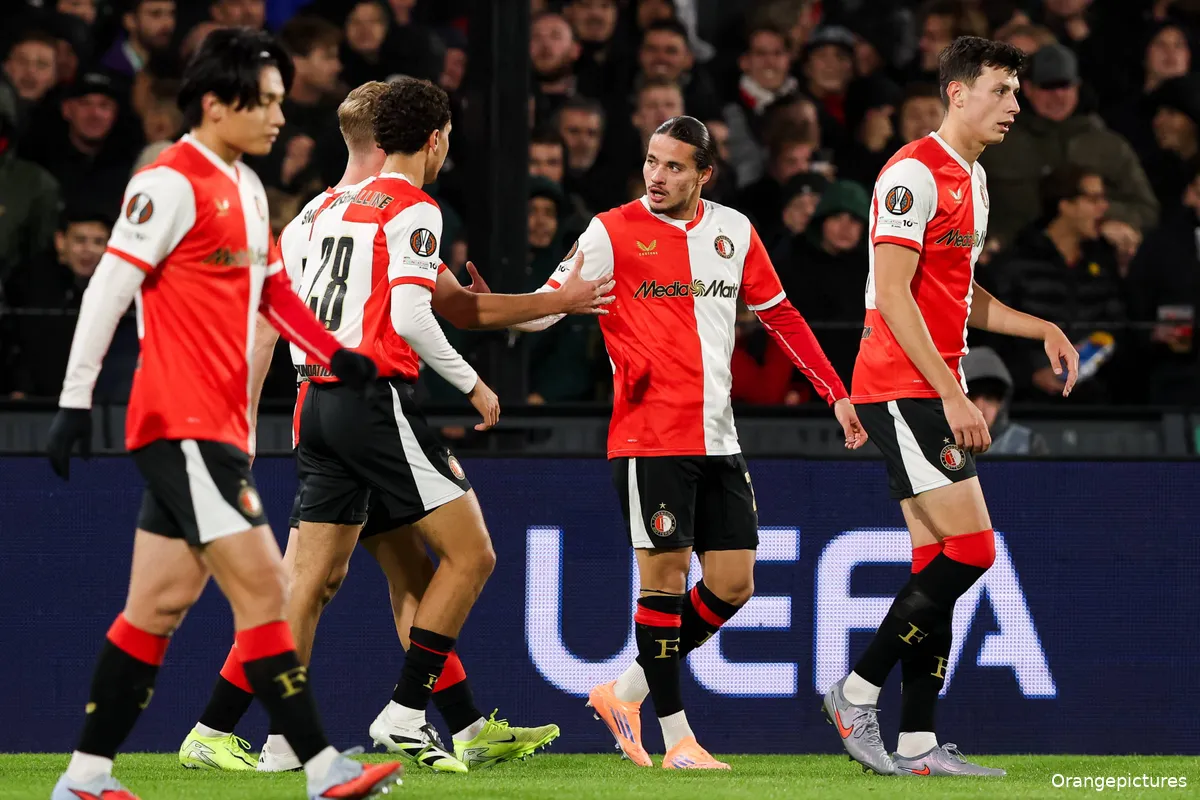 81364466_ORANGE_PICTURES