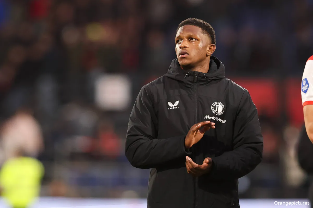 81515346_ORANGE_PICTURES