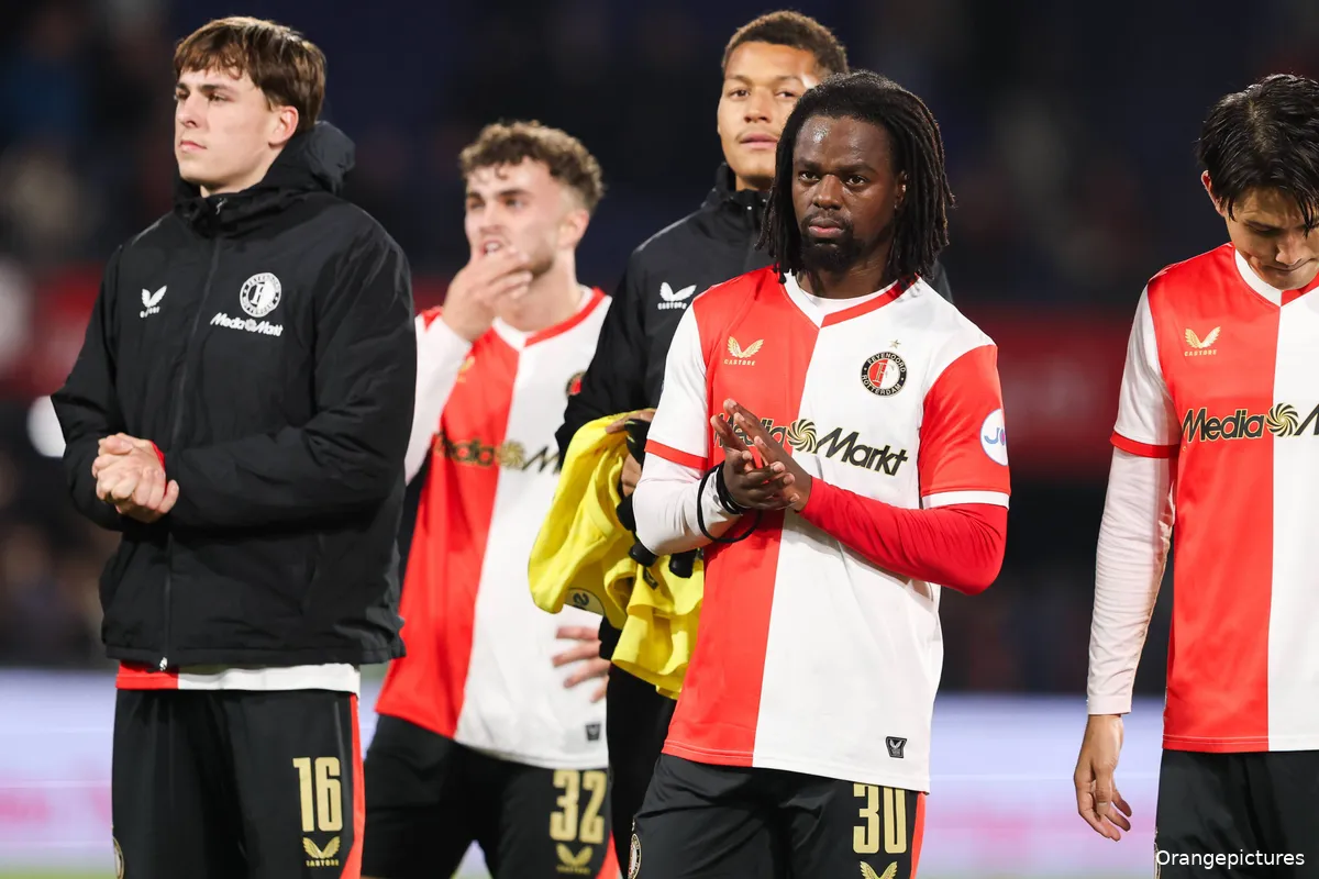 81666982_ORANGE_PICTURES