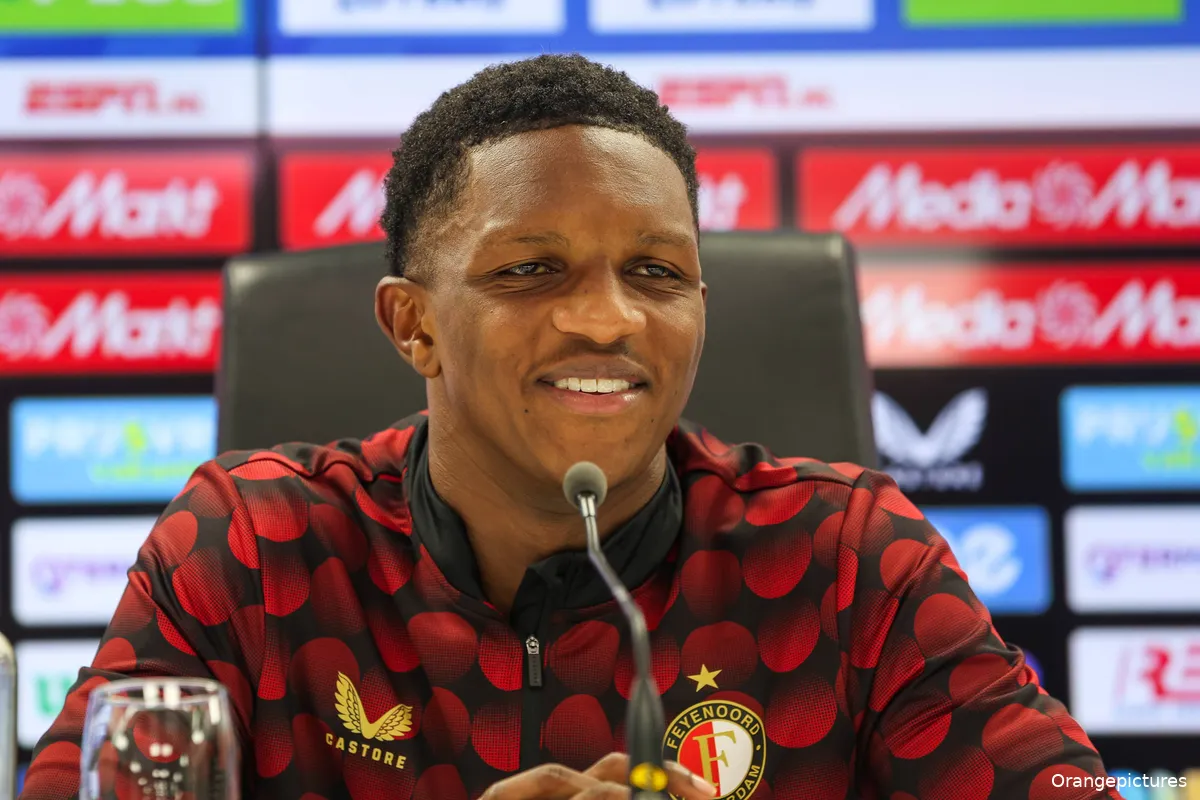 81669634_ORANGE_PICTURES