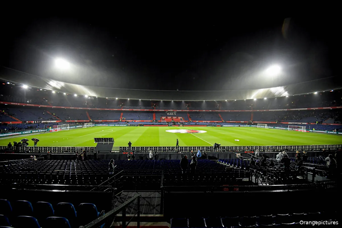 82738963_ORANGE_PICTURES