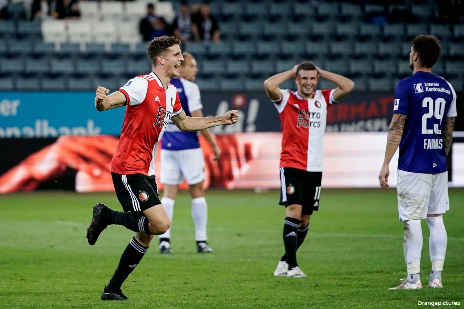 MATCHDAY! Feyenoord verdedigt in De Kuip ruime voorsprong tegen Luzern