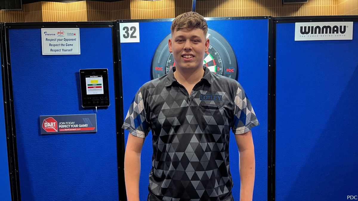 Owen Bates set to play at World Darts Championship without nickname