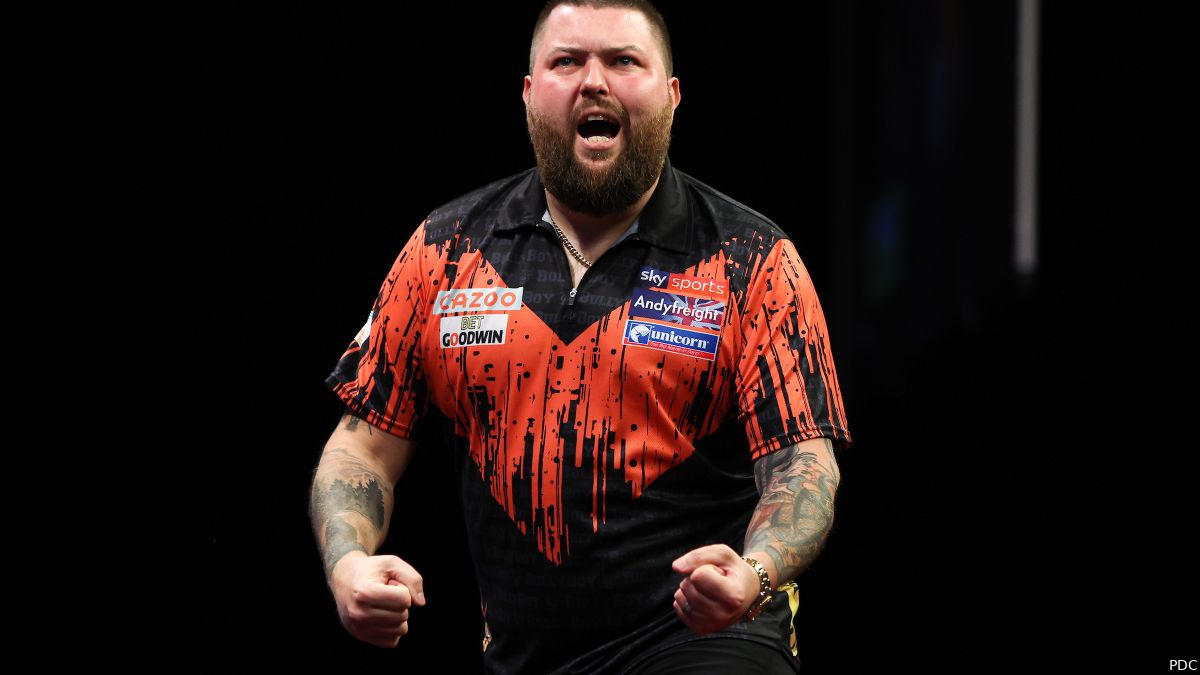 Statistics show Michael Smith remarkably successful with second and third darts