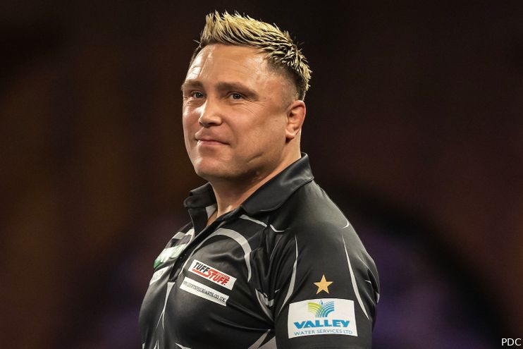 The 38-year old son of father (?) and mother Teresa Gerwyn Price in 2024 photo. Gerwyn Price earned a  million dollar salary - leaving the net worth at  million in 2024