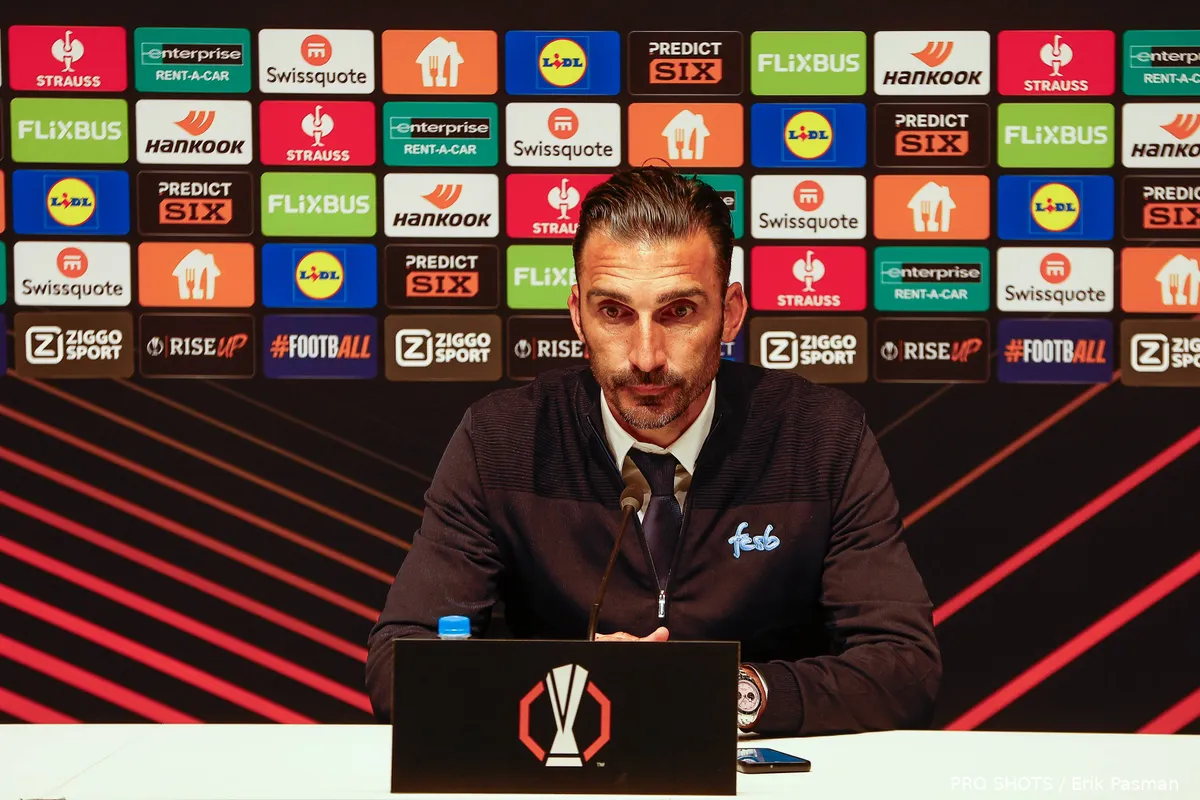 Copyright-ProShots-31193862