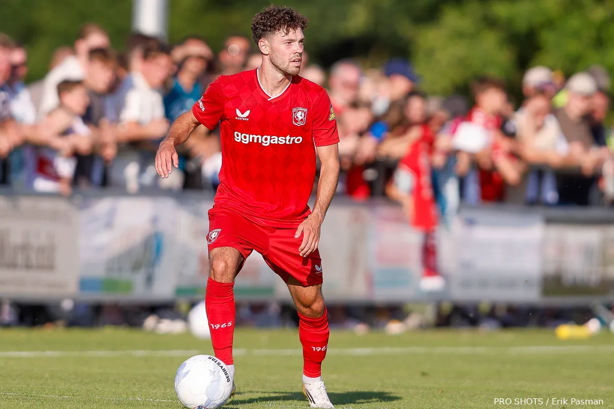 mitchell van bergen motherwell fc oefenwedstrijd voorbereiding 2025