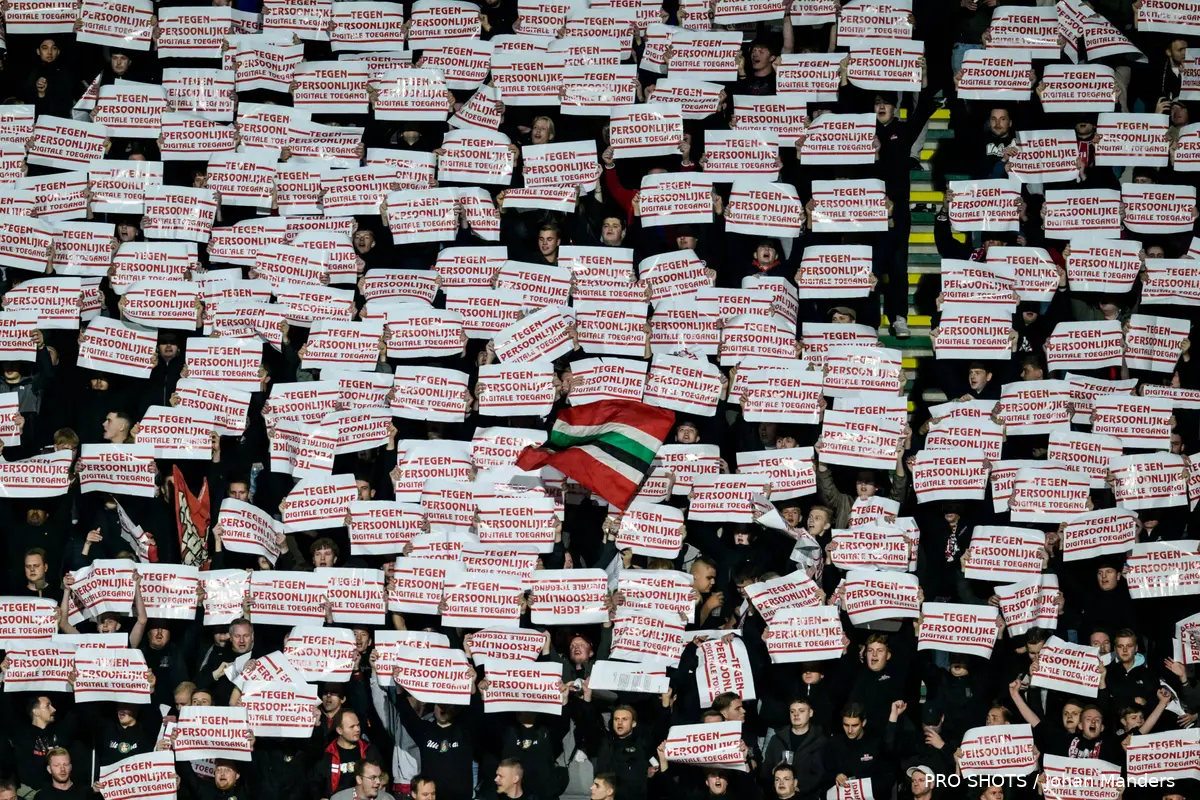Fortuna-fc-twente-vak-p-uitsupporters-tegen-pdt-statement