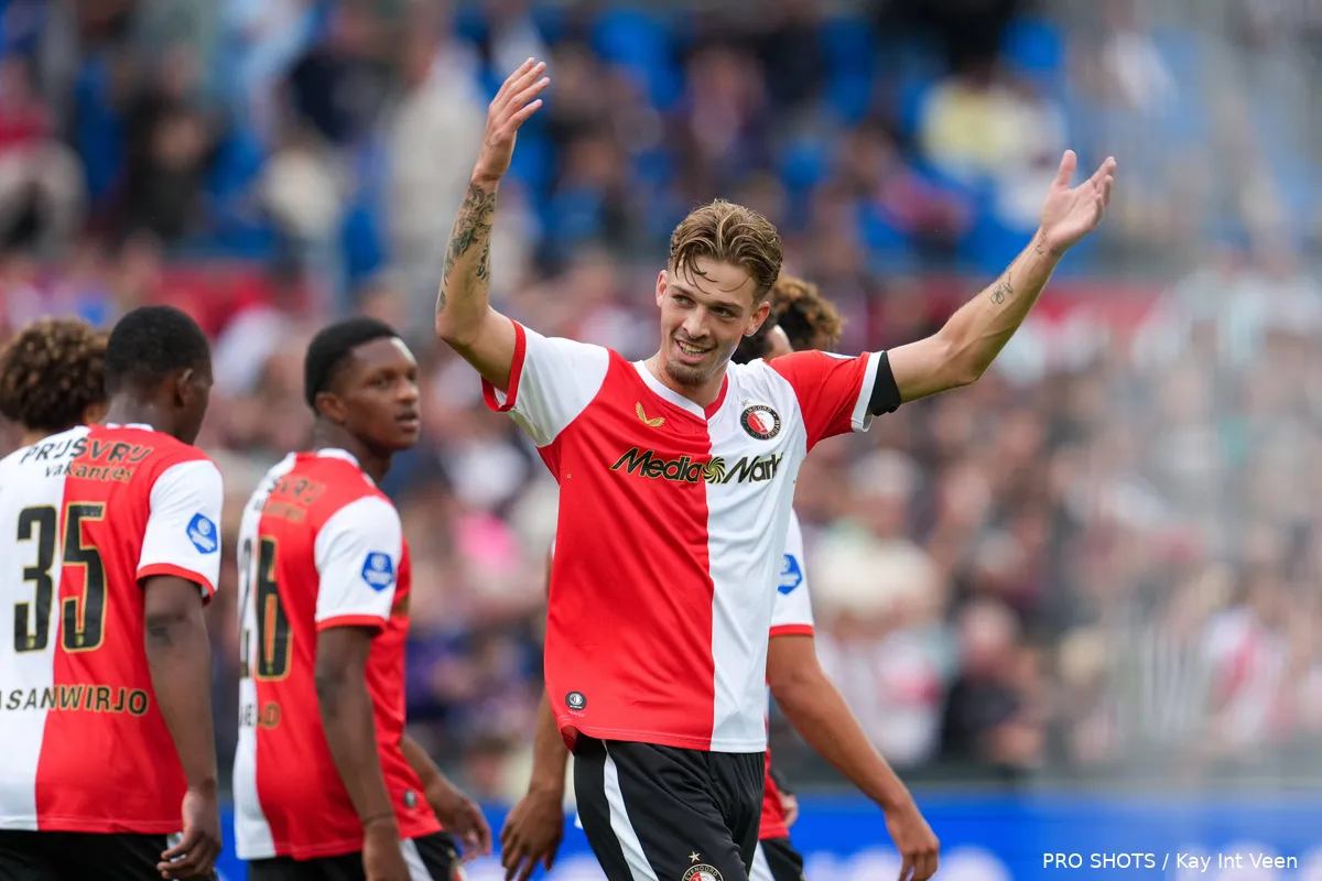 Copyright-ProShots-30354580