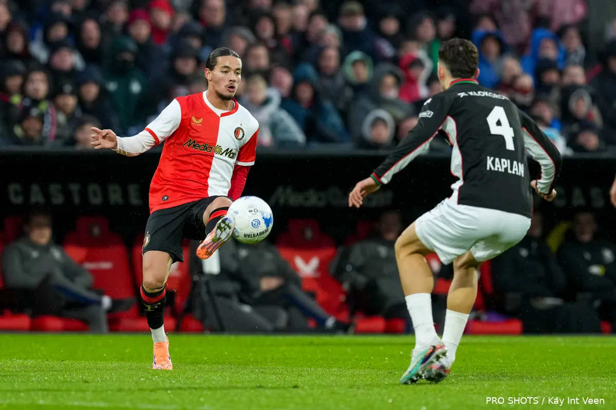 Copyright-ProShots-32157209