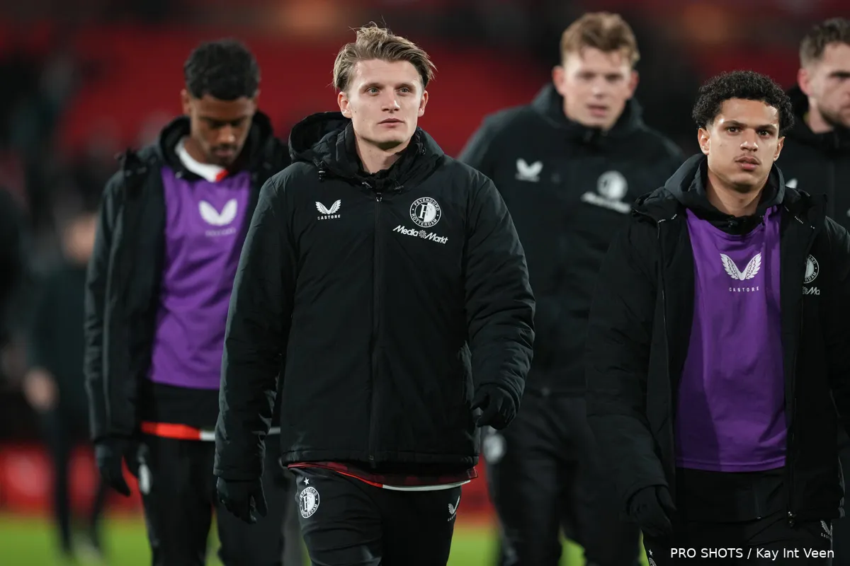 Copyright-ProShots-32384358