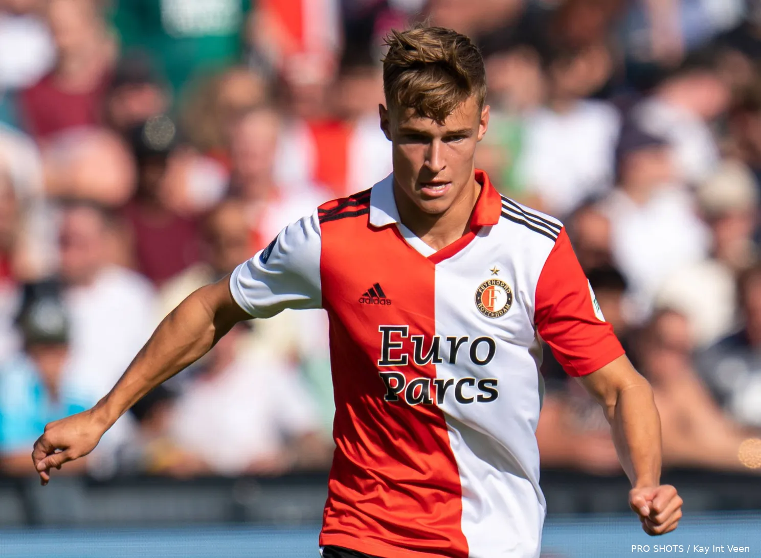 noah-naujoks-feyenoord-2023-2024