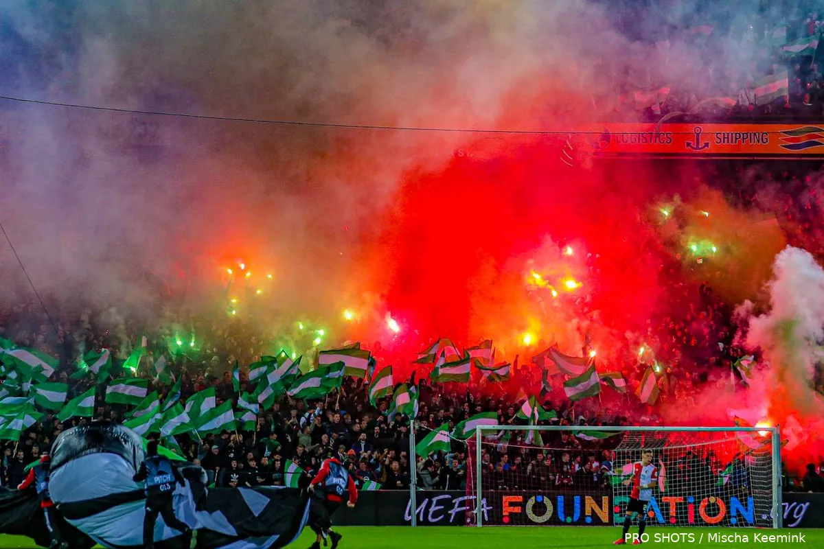 Copyright-ProShots-13712576