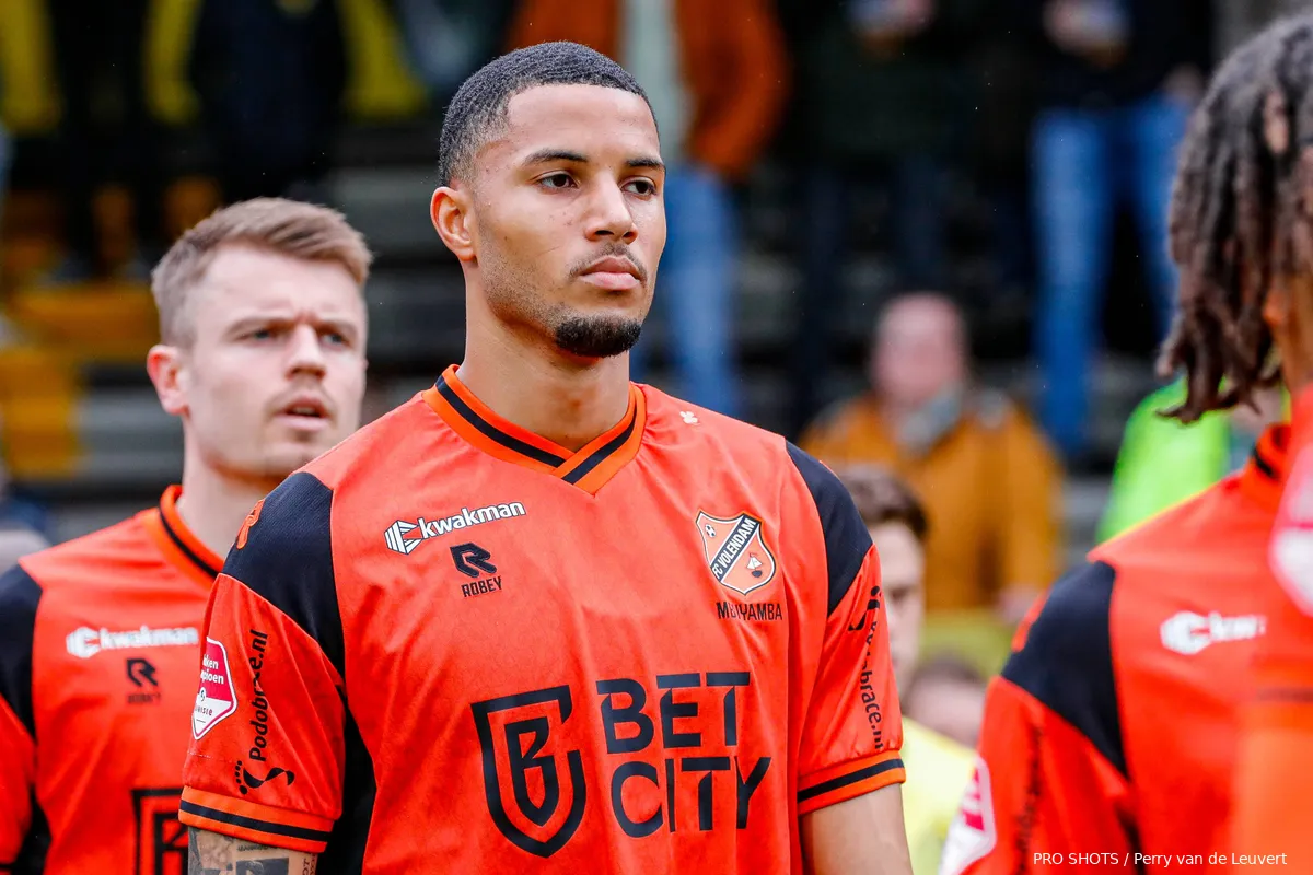 xavier mbuyamba fc volendam 2025