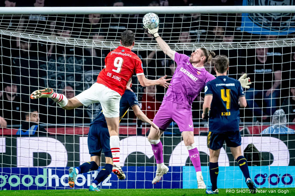 redding unnerstall psv twente 2024