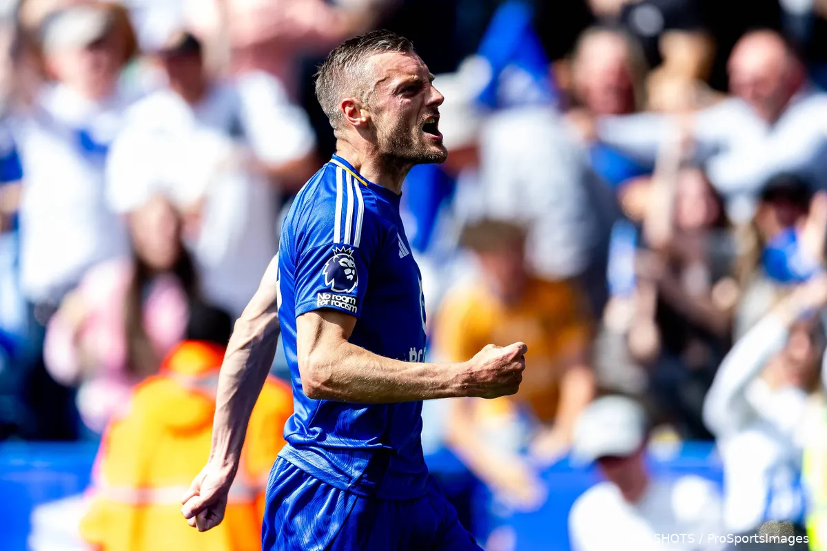 Copyright-ProShots-29341503