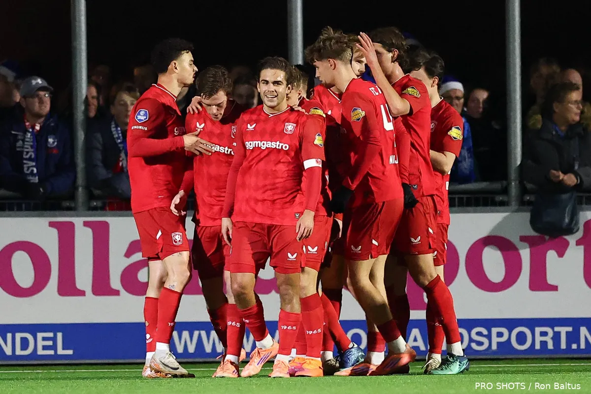 vieren-doelpunt-spakenburg-fc-twente-2025