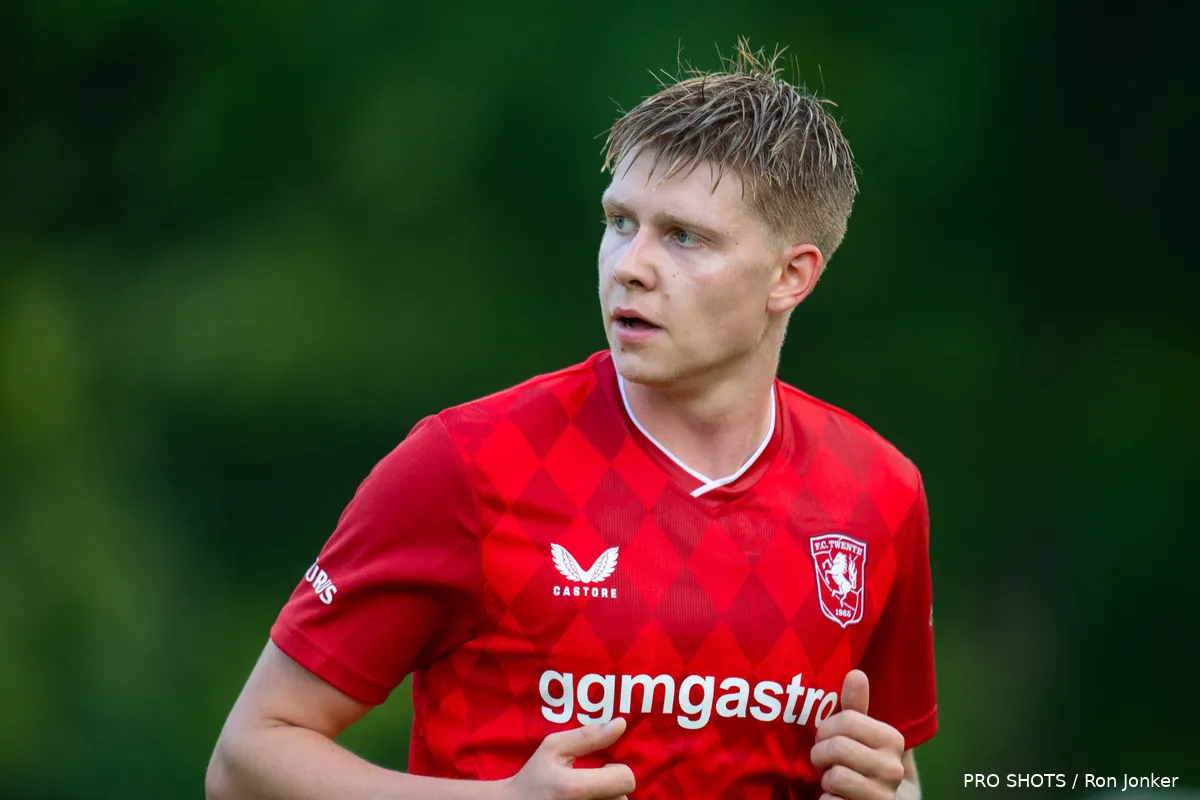 kristian-hlynsson-fc-twente-oefenwedstrijd
