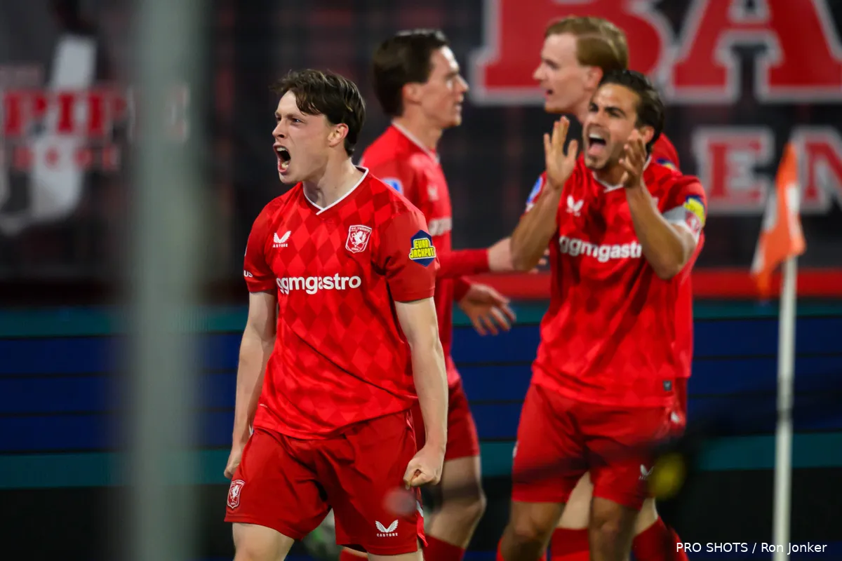 Sondre-orjasaeter-Bart-van-Rooij-FC-Twente-NEC