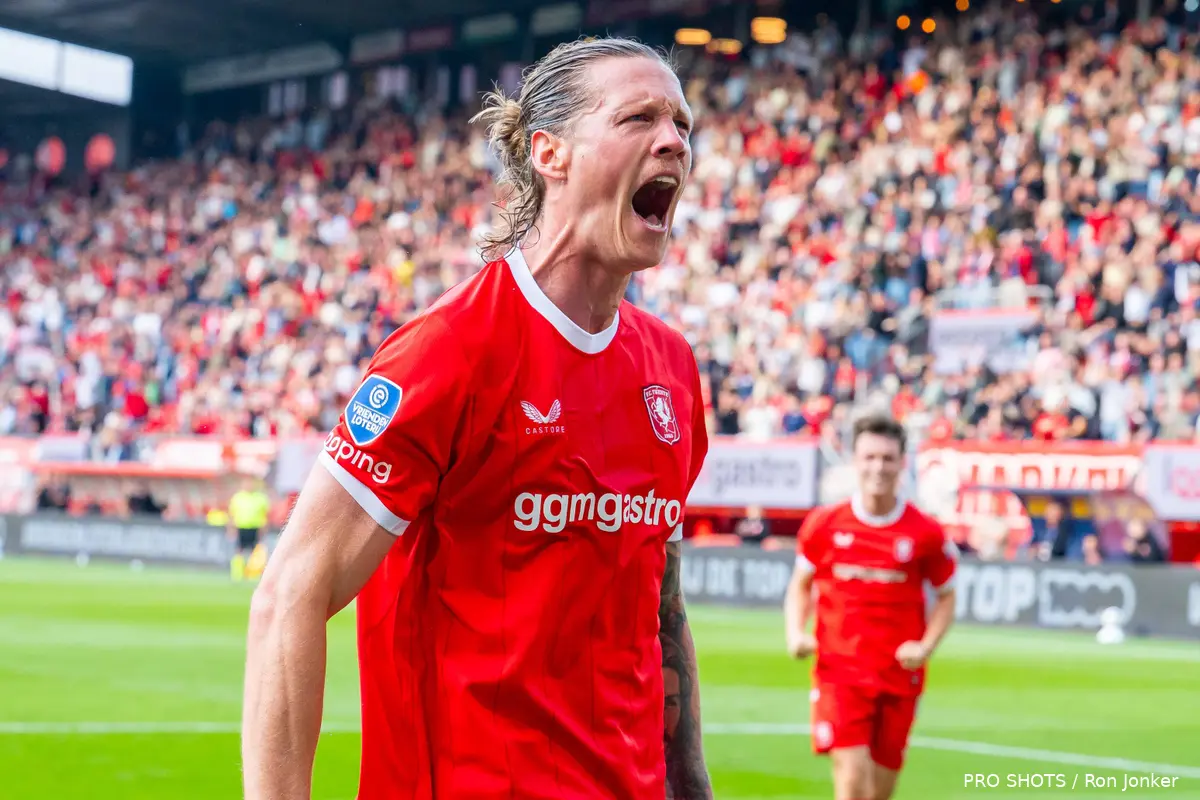 Wout-Weghorst-Sondre_orjasaeter-FC-Twente-ADO-Den-Haag-2026-2027