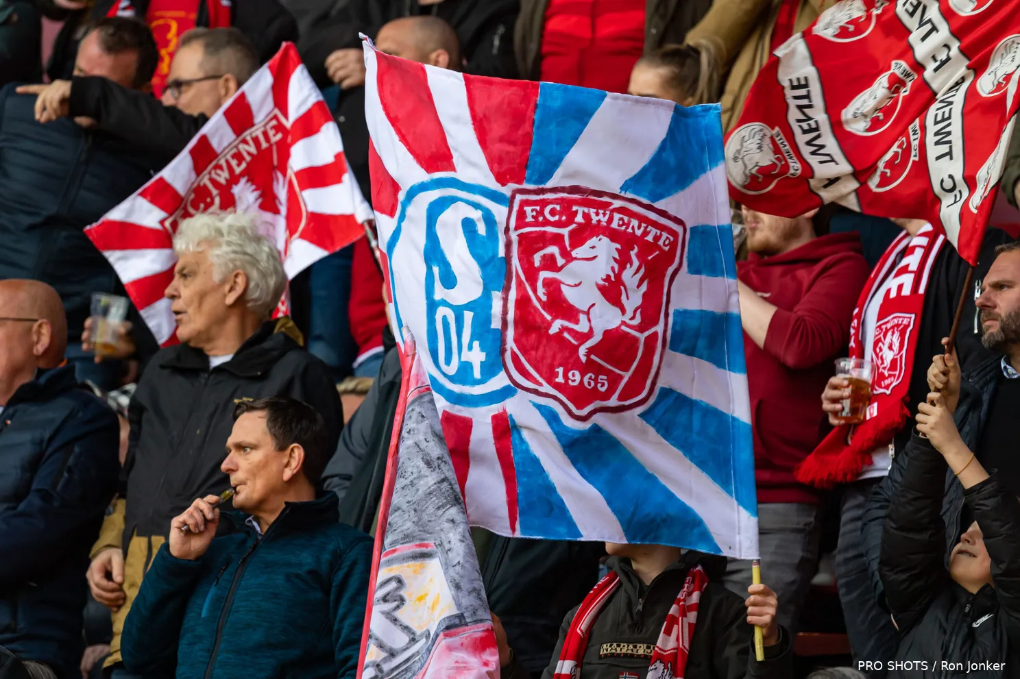 banner supporters fc twente schalke
