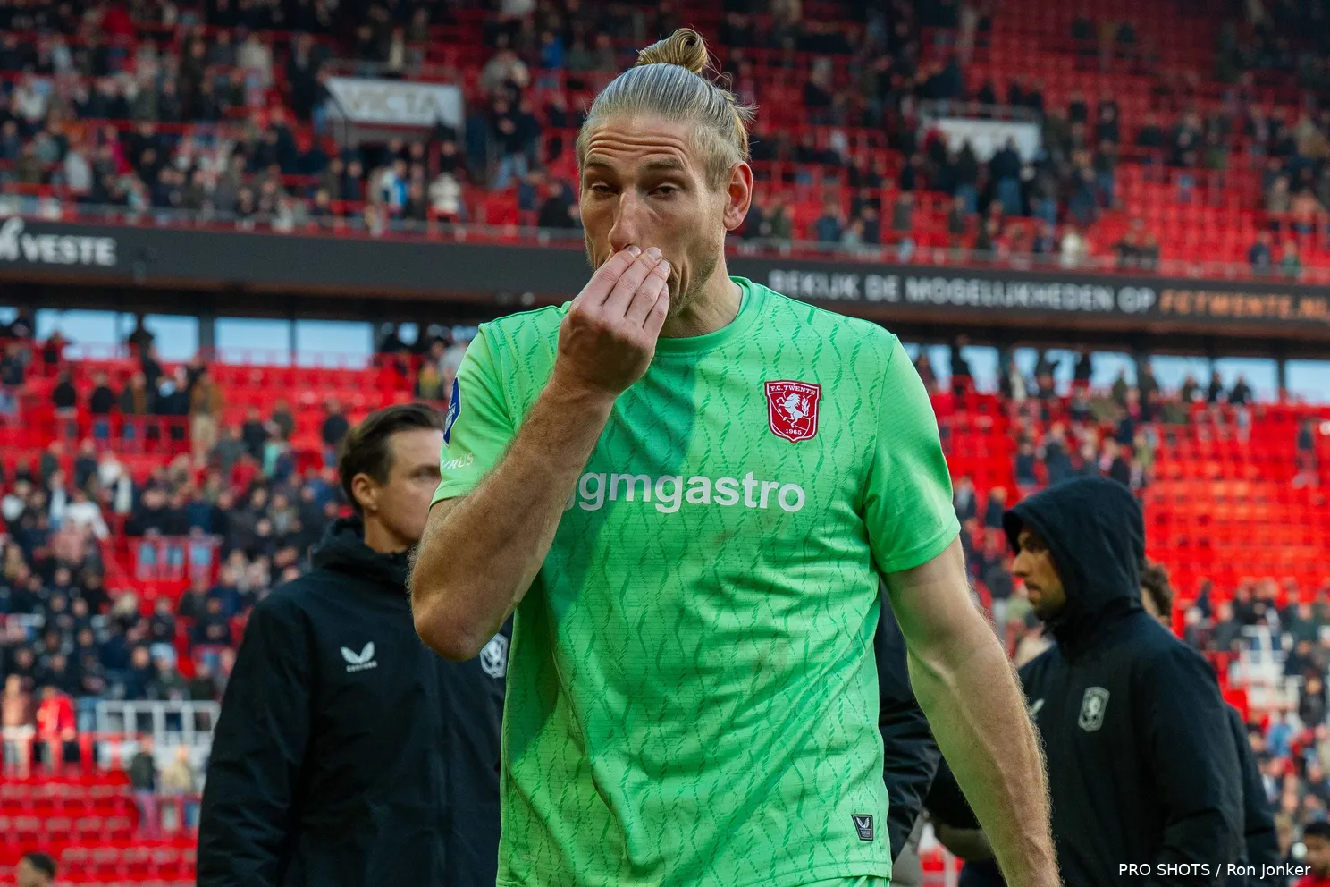 lars-unnerstall-twente-ajax-2025